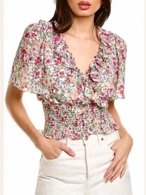 ASTR THE LABEL | NWOT | FLUTTER SLEEVE FLORAL TOP | SZ S | CROPPED | REVOLVE